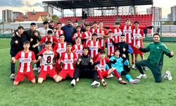 AKİB Genel Başkanı Ali Hızar’dan namağlup şampiyon olan Gültepespor’a tebrik