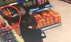 Kayseri’de şaşırtan olay : Kadın önce dükkanın önüne tuvaletini yaptı sonra da hırsızlık