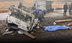 İncesu yolu karıştı! Otobüs, tır ve kamyonet çarpıştı: Ölü ve yaralılar var