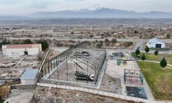 İncesu gençliği hazır mı? Kapalı halı saha bitiyor!