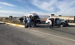 Konya-Adana yolunda can pazarı: 3'ü çocuk 7 yaralı!