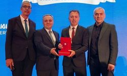 Kayseri'de 'Üstün Başarılı Genç Bilim İnsanı' seçilen akademisyenden yeni başarı!