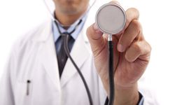 Sağlık Bakanlığı'ndan dikkat çeken düzenleme: Kayseri'de bunu yapan doktorlara yasak geldi!