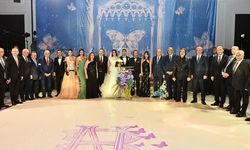 CHP’den ihraç edilen Sevigen’in oğluna Çırağan Sarayı'nda görkemli düğün! Kayserili iş insanları da akın etti