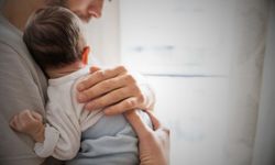 Doğum ve babalık izinlerinde büyük değişim kapıda: Haklar artıyor