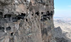 Kayseri’deki 2 bin yıllık kale meğer bir zamanlar hapishaneymiş!