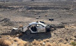 Niğde Çiftlik yolunda araç takla attı : 2 Ölü 1 yaralı