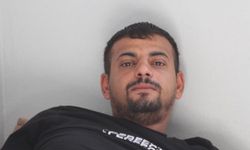 Sadece kaldırımda yürüyordu: Başına gelmeyen kalmadı!