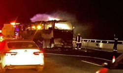 Umre ’ye giden otobüs tankerle çarpıştı, 45 ölü