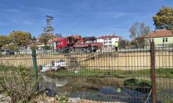 Yozgat Sorgun’da otomobil kanala uçtu!