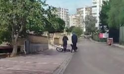 12 yaşında ki çocuğa iki kişi sokak ortasında saldırdı!