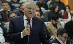 Başkan Memduh Büyükkılıç Kayserili genç girişimcilere destek sözü verdi