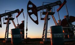 Petrol fiyatlarında Noel etkisi: ABD-Venezuela gerilimi piyasayı nasıl etkiledi?