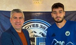 Erciyes 38 FK’ya taze kan! 19 yaşındaki futbolcuyla anlaşmaya vardı