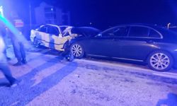 Konya’da iki otomobil çarpıştı: 1 ölü 5 yaralı