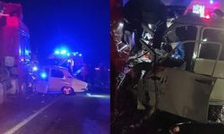 Feci kazada otomobil ile tır çarpıştı! 1 ölü,1 yaralı