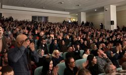 Kayseri’de merak uyandıran gece: Salon doldu taştı