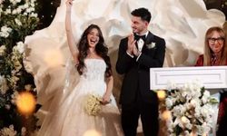 Spor ve sanat camiasını buluşturan görkemli düğün! Ünlü futbolcular akın etti