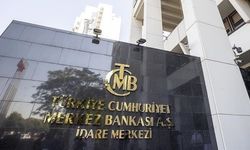 TCMB yılın son kararını açıkladı! Faiz düştü, Euro rekor kırdı!