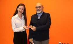 Milletvekili Murat Cahid Cıngı NNYÜ Genç Ofiste söyleşiye katıldı