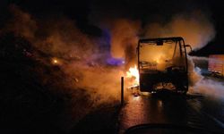 Adana-Kayseri yolunda 39 yolculu otobüs alev alev yandı