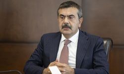 Bakan Tekin yanıtladı: Ara tatil kalkacak mı?