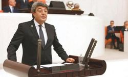 Dursun Ataş emeklilere seslendi: Devlet ciddiyeti popülizme kurban edilemez