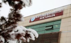 Kayseri’de KPSS birincisi şaşırttı! 100 puanla temizlik görevlisi oldu