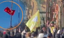 Dem Parti gitti ortalık karıştı: Nusaybin’de Türk bayrağını indirdiler