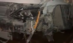 Niğde'de kontrolünü kaybeden otomobil bariyerlere uçtu!