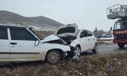 Kayseri Sarıoğlan’da kaza: 5 kadın öğretmen yaralandı