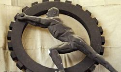 Sovyetler Kayseri’ye hediye etmişti! Atatürk heykeline ne oldu?