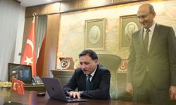 Vali Gökmen Çiçek Yılın Kareleri'ni seçti!