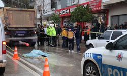 Adana’da kamyonun çarptığı yaşlı adam hayatını kaybetti