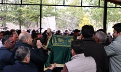 Adana’da bebek arabasına motosiklet çarptı: Ölen 2 yaşındaki Mahmut Fatih Öztürk Bünyan’da toprağa verildi