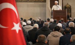 Bugünkü Cuma hutbesinde birlik ve beraberlik vurgusu: 6 Şubat depremi hatırlatıldı