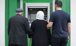 Emekli zam farkı ne zaman satacak? SGK tarih verdi