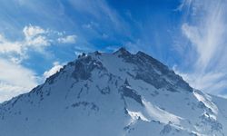 Erciyes’te kar kalınlığı arşa çıktı!