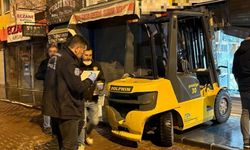 Kayseri’deki forkliftli kuyumcu hırsızlığı kameralara yansıdı