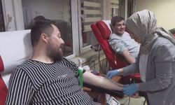 Kayseri’de öğretmenlerden kanserli çocuklara destek