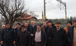 Kayseri’de teravih için 5 kilometre yürüyorlar