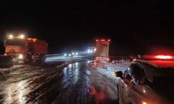 Kayseri’nin o ilçesini kar yağışı vurdu! 2 yol trafiğe kapatıldı