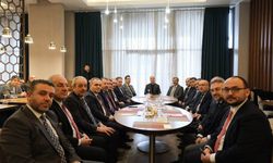 Kurtuluş Karamustafa, Anadolu Üniversiteler birliği toplantısında yer aldı