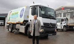 Melikgazi Belediyesi filosuna 4 yeni araç kattı