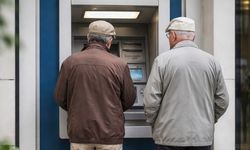 SSK ve Bağ-Kur emeklileri için maaş farkı ve bayram ikramiyesi açıklaması