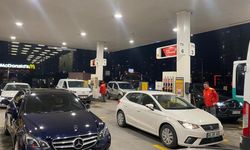 Kayseri'de petrol istasyonlarında zam yoğunluğu! Mazotun litresi 70 TL'ye dayandı