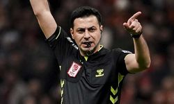 TRIO Programında Galasaray maçı tartışması: Net kırmızı kart, hakem bunu nasıl atlıyor?