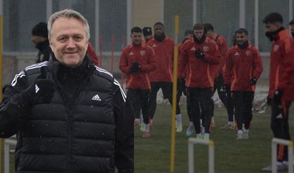 Kayserispor Teknik Direktörü Erling Moe: “Birlikte mücadele edip istediğimiz sonucu almak istiyoruz”