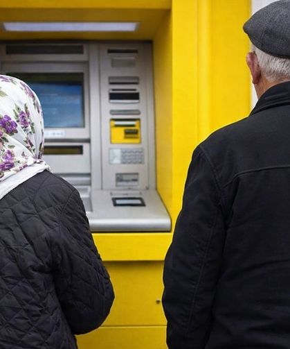 2026 Emekli maaşları 20 Bin TL’ye yükseldi: Ödeme takvimi açıklandı!