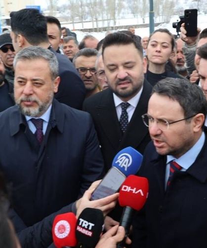 Adalet Bakanı Akın Gürlek memleketinde davul zurnalar ile karşılandı